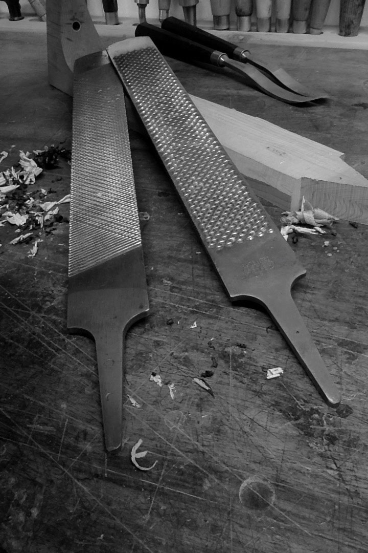 The workshop | About | Southwell Guitars